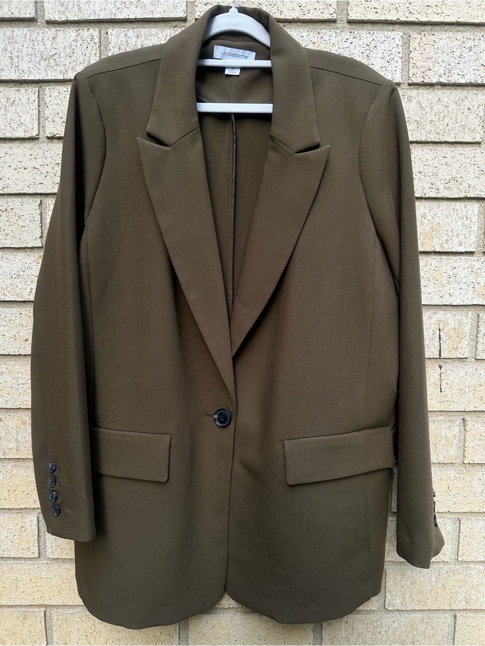 LIZ CLAIBORNE LADIES BLAZER